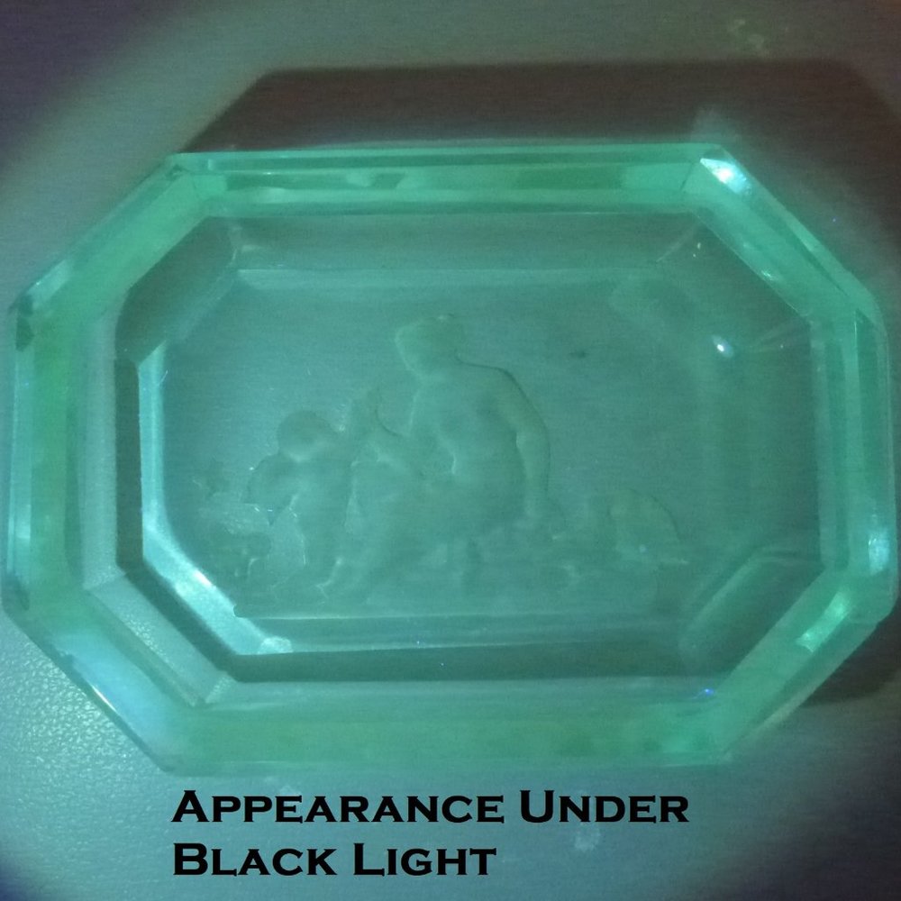 Vintage 1930s Heinrich Hoffmann Czech Art Deco Magnesium Glass Intagli( Two) - Picture 6 of 7